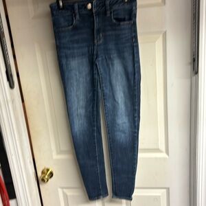 AEO Super Super Stretch Jeans. Size 2
